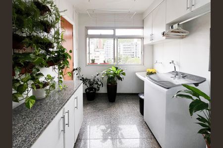 Apartamento à venda com 171m², 3 quartos e 4 vagasÁrea de serviço