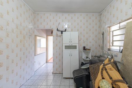 Casa para alugar com 250m², 2 quartos e 2 vagasCozinha