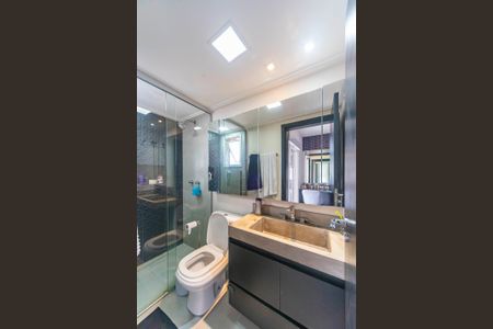 Apartamento à venda com 118m², 3 quartos e 2 vagasBanheiro do Quarto 3