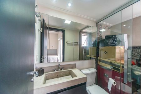 Apartamento à venda com 118m², 3 quartos e 2 vagasBanheiro do Quarto 2