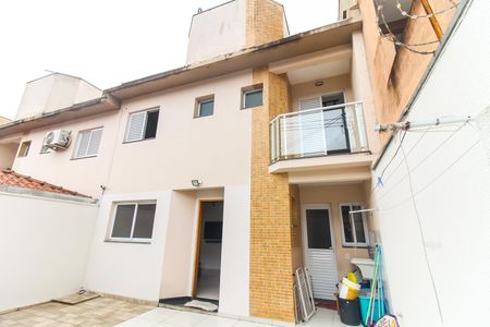 Casa para alugar com 65m², 2 quartos e 2 vagas Casa para alugar com 65m², 2 quartos e 2 vagasQuintal/Garagem