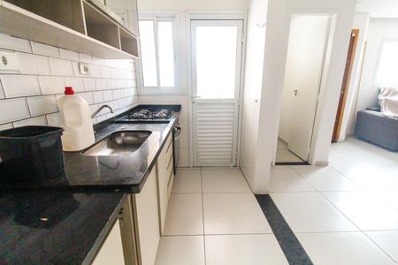 Casa para alugar com 65m², 2 quartos e 2 vagas Casa para alugar com 65m², 2 quartos e 2 vagasCozinha