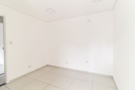 Casa para alugar com 65m², 2 quartos e 2 vagas Casa para alugar com 65m², 2 quartos e 2 vagasSuíte 2