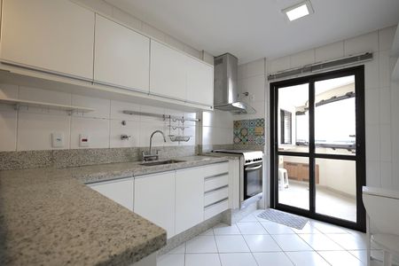 Apartamento à venda com 146m², 3 quartos e 3 vagasCozinha