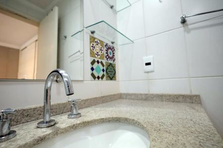 Apartamento à venda com 146m², 3 quartos e 3 vagasBanheiro Suíte 3