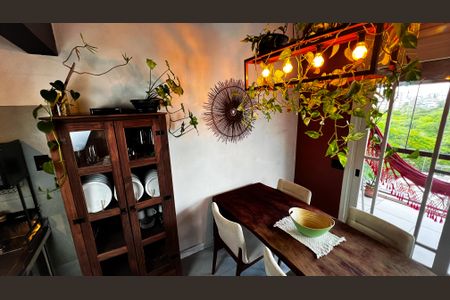 Sala da jantar de apartamento para alugar com 2 quartos, 84m² em Moinhos de Vento, Porto Alegre