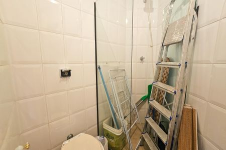 Apartamento para alugar com 180m², 3 quartos e 2 vagasÁrea de serviço 