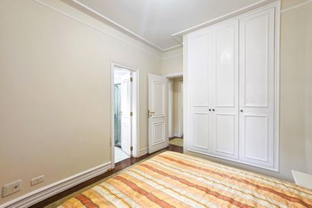 Apartamento para alugar com 180m², 3 quartos e 2 vagasSuite 1