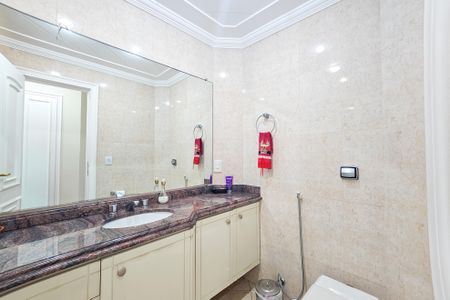 Apartamento para alugar com 180m², 3 quartos e 2 vagasbanheiro da suíte 2