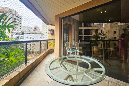 Apartamento para alugar com 180m², 3 quartos e 2 vagasvaranda