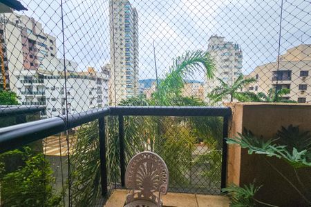Apartamento para alugar com 180m², 3 quartos e 2 vagasvaranda