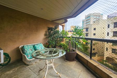 Apartamento para alugar com 180m², 3 quartos e 2 vagasvaranda 