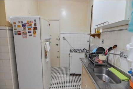 Apartamento para alugar com 68m², 2 quartos e sem vagaCozinha