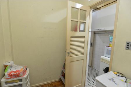 Apartamento para alugar com 68m², 2 quartos e sem vagaQuarto de Serviço