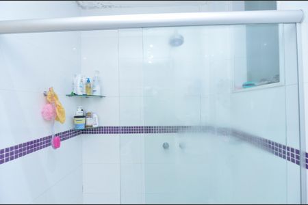 Apartamento para alugar com 68m², 2 quartos e sem vagaBanheiro