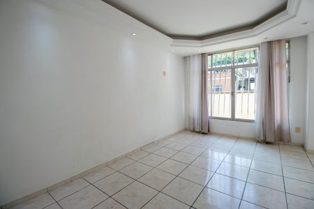 Sala de casa à venda com 3 quartos, 100m² em Vila Kosmos, Rio de Janeiro