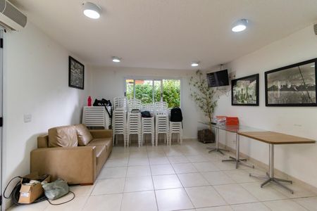 Apartamento para alugar com 45m², 2 quartos e 1 vagaÁrea comum - Salão de festas