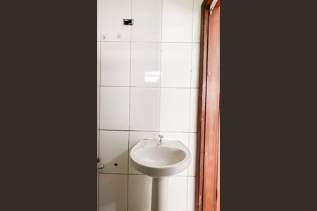 Casa para alugar com 80m², 3 quartos e 2 vagasBanheiro da Suíte