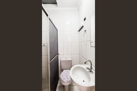 Casa para alugar com 80m², 3 quartos e 2 vagasBanheiro