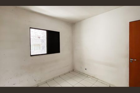 Casa para alugar com 80m², 3 quartos e 2 vagasSuite