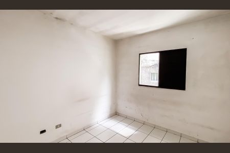 Suite de casa para alugar com 3 quartos, 80m² em Jardim Fernandes, São Paulo