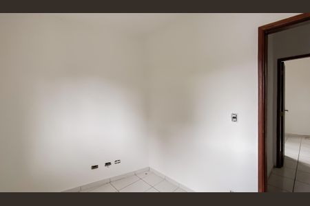Casa para alugar com 110m², 3 quartos e 3 vagas Casa para alugar com 110m², 3 quartos e 3 vagasQuarto 2