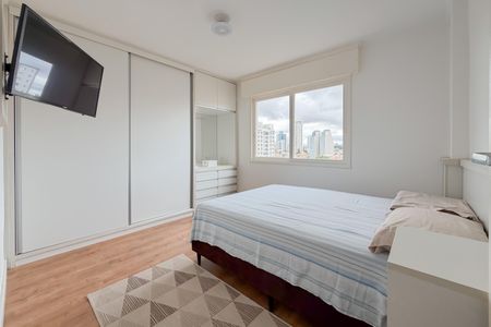 Quarto de apartamento à venda com 1 quarto, 54m² em Cambuci, São Paulo