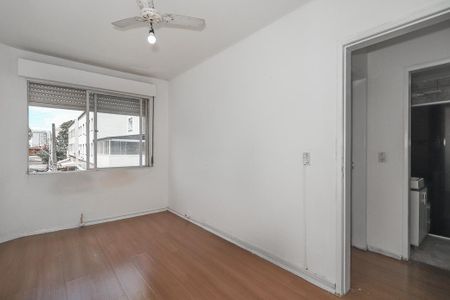 Quarto de apartamento para alugar com 2 quartos, 53m² em São Sebastião, Porto Alegre