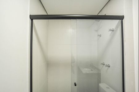 Apartamento para alugar com 68m², 2 quartos e 1 vaga Apartamento para alugar com 68m², 2 quartos e 1 vagaBanheiro da Suíte