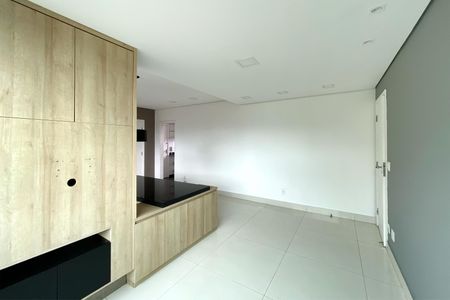 Apartamento à venda com 184m², 3 quartos e 3 vagas Apartamento à venda com 184m², 3 quartos e 3 vagasSala