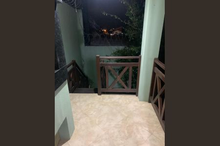 Casa à venda com 253m², 4 quartos e 2 vagasVaranda