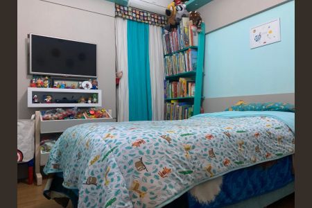 Casa à venda com 253m², 4 quartos e 2 vagasQuarto