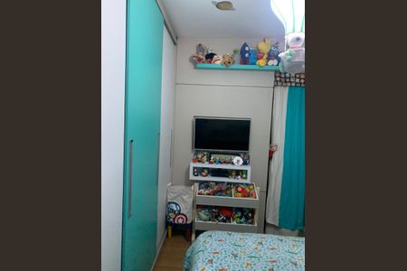 Casa à venda com 253m², 4 quartos e 2 vagasQuarto