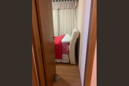 Casa à venda com 253m², 4 quartos e 2 vagasQuarto