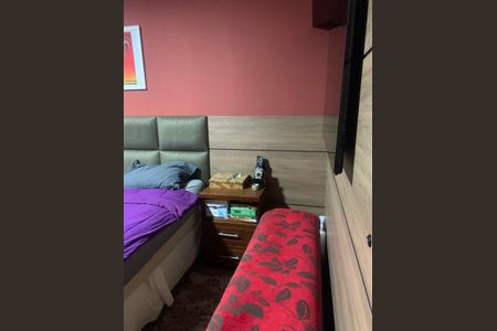 Casa à venda com 253m², 4 quartos e 2 vagasQuarto