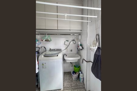 Apartamento à venda com 66m², 2 quartos e 1 vaga Apartamento à venda com 66m², 2 quartos e 1 vagaÁrea de Serviço