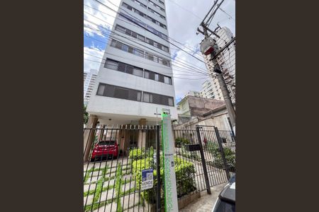 Apartamento à venda com 66m², 2 quartos e 1 vaga Apartamento à venda com 66m², 2 quartos e 1 vagaFachada