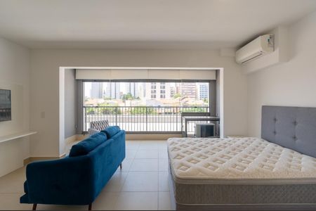 Studio à venda com 38m², 1 quarto e sem vaga Studio à venda com 38m², 1 quarto e sem vagaFoto 02