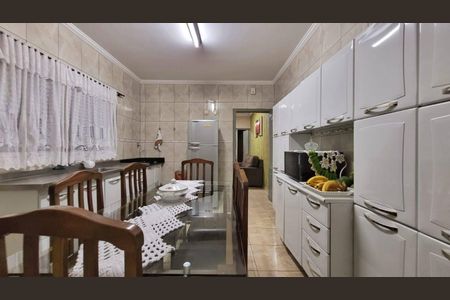 Cozinha de casa à venda com 2 quartos, 200m² em Vila Pires, Santo André