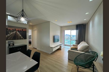 Apartamento à venda com 62m², 2 quartos e 1 vagaSala