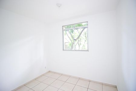 Quarto 2 de apartamento para alugar com 2 quartos, 44m² em Cabral, Contagem