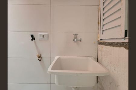 Apartamento para alugar com 32m², 2 quartos e sem vaga