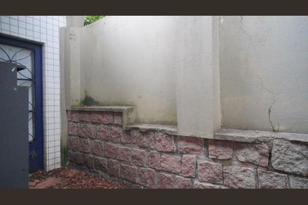 Vista da Rua de casa à venda com 2 quartos, 807m² em Glória, Porto Alegre