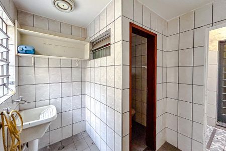 Casa para alugar com 360m², 3 quartos e 2 vagasÁrea de Serviço