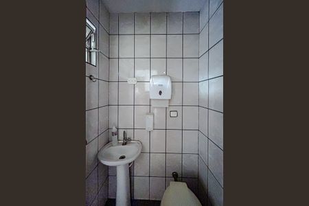 Casa para alugar com 360m², 3 quartos e 2 vagasBanheiro de serviço