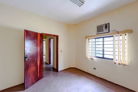 Quarto 1 de casa para alugar com 3 quartos, 360m² em Tatuapé, São Paulo