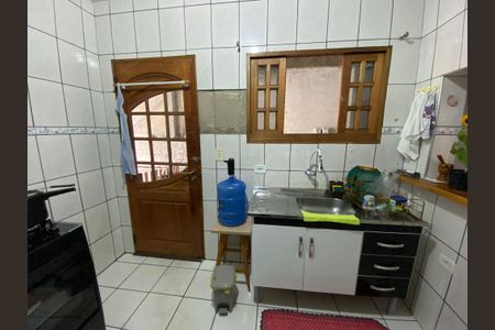 Casa para alugar com 252m², 3 quartos e 2 vagasCozinha 1