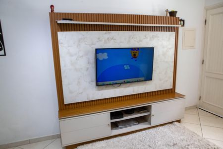 Sala de casa à venda com 2 quartos, 90m² em Vila Albano, São Paulo