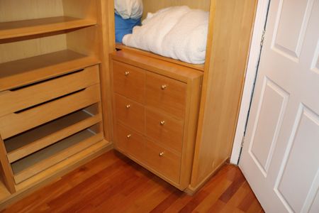 Casa de condomínio para alugar com 780m², 8 quartos e 8 vagasCloset Suíte 1