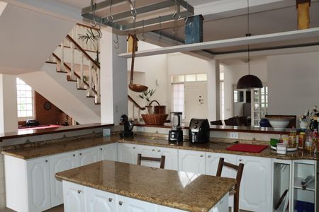 Casa de condomínio para alugar com 780m², 8 quartos e 8 vagasCozinha